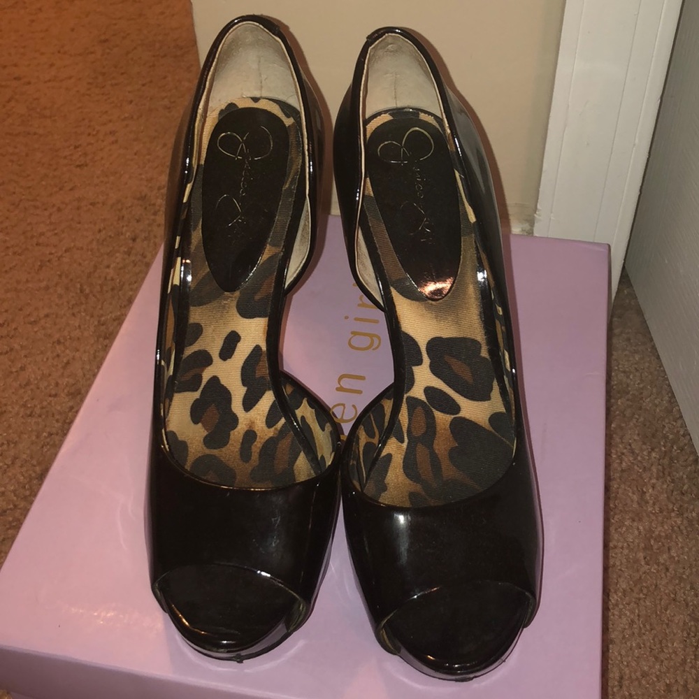 Jessica Simpson black patent peep toe